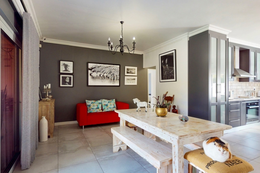 4 Bedroom Property for Sale in Middedorp Western Cape